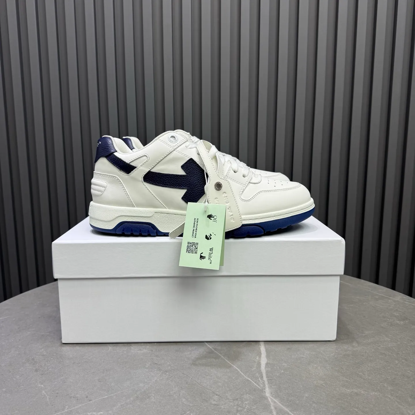P620 OFF WHITE⚡️Couple model⚡️35-40 women’s model 39-46 men’s model